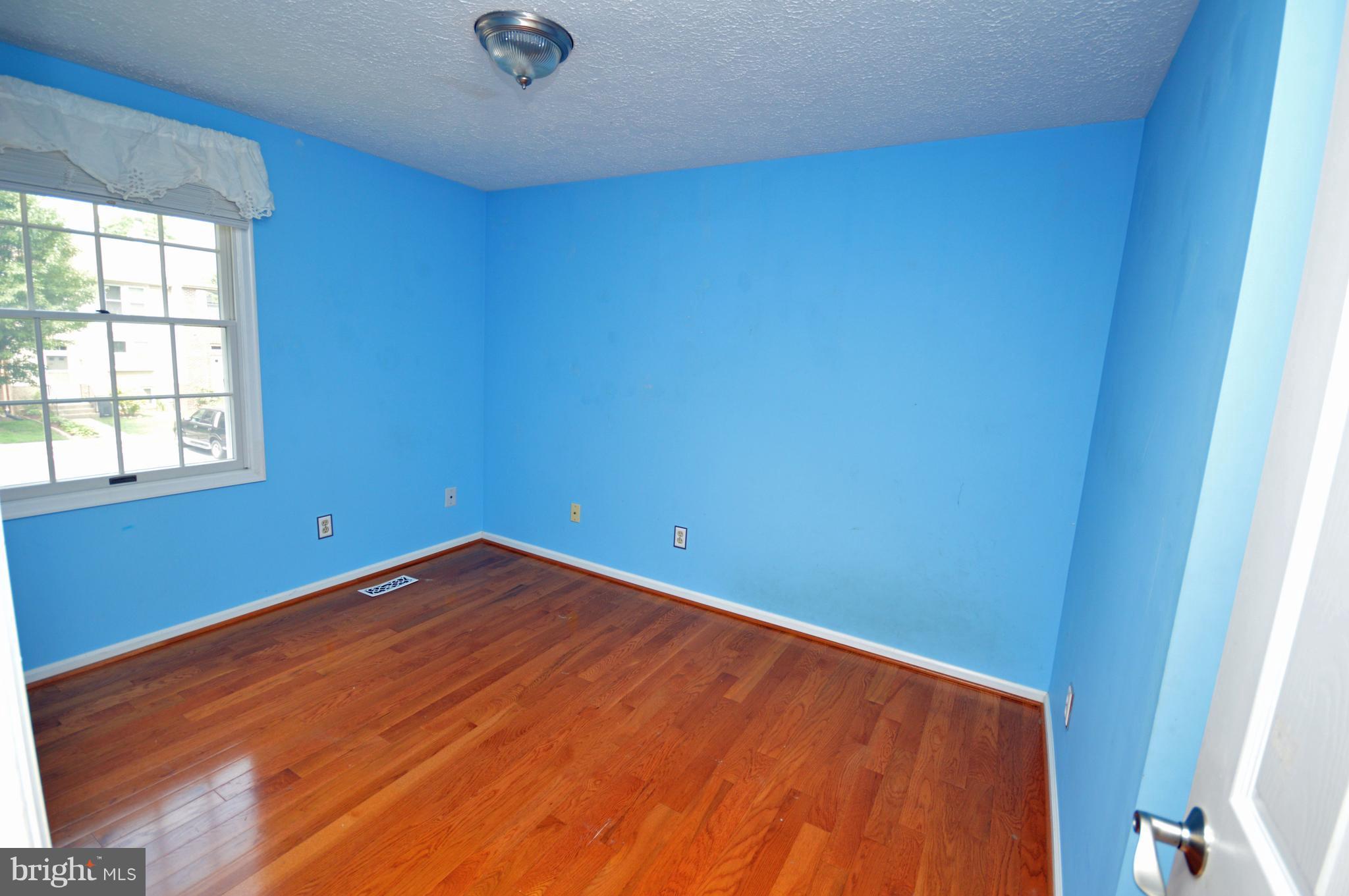 HOLLYMEAD - Residential Lease