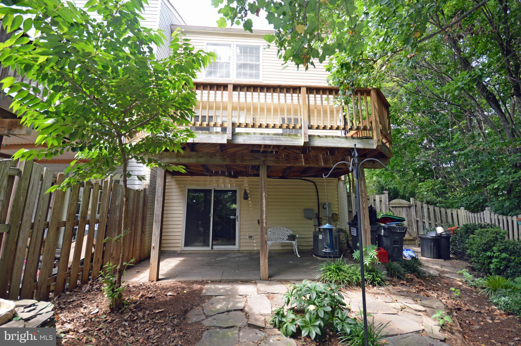 HOLLYMEAD - Residential Lease