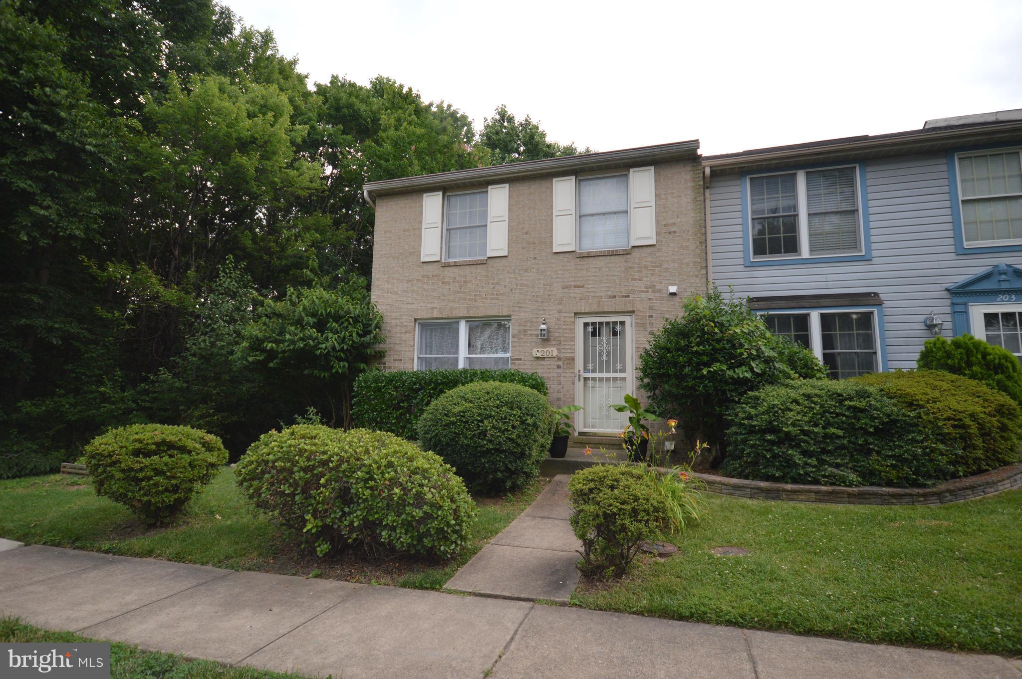 HOLLYMEAD - Residential Lease