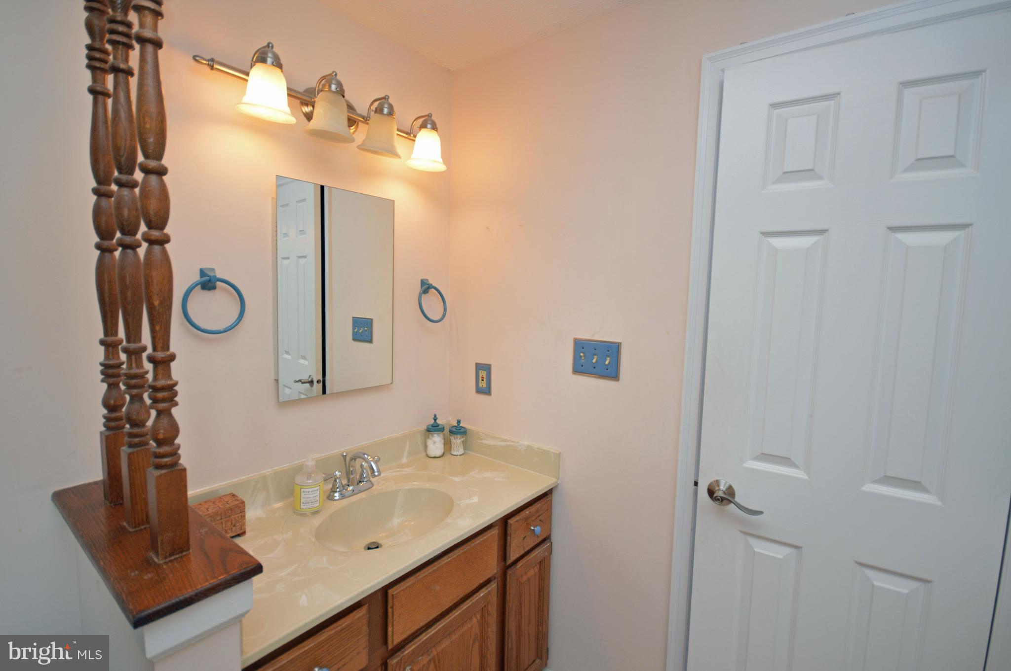 HOLLYMEAD - Residential Lease