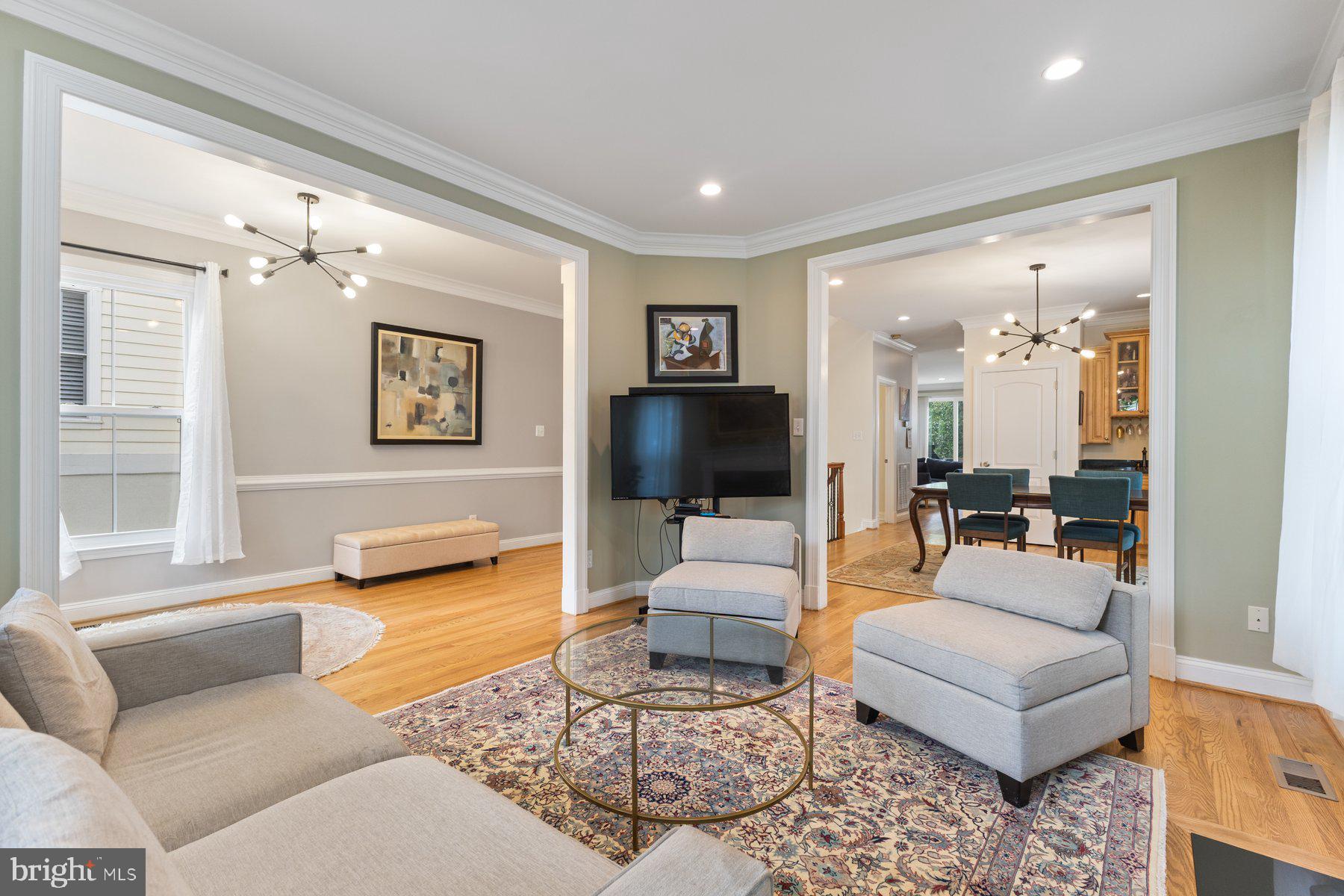 ELLISON HEIGHTS - Residential