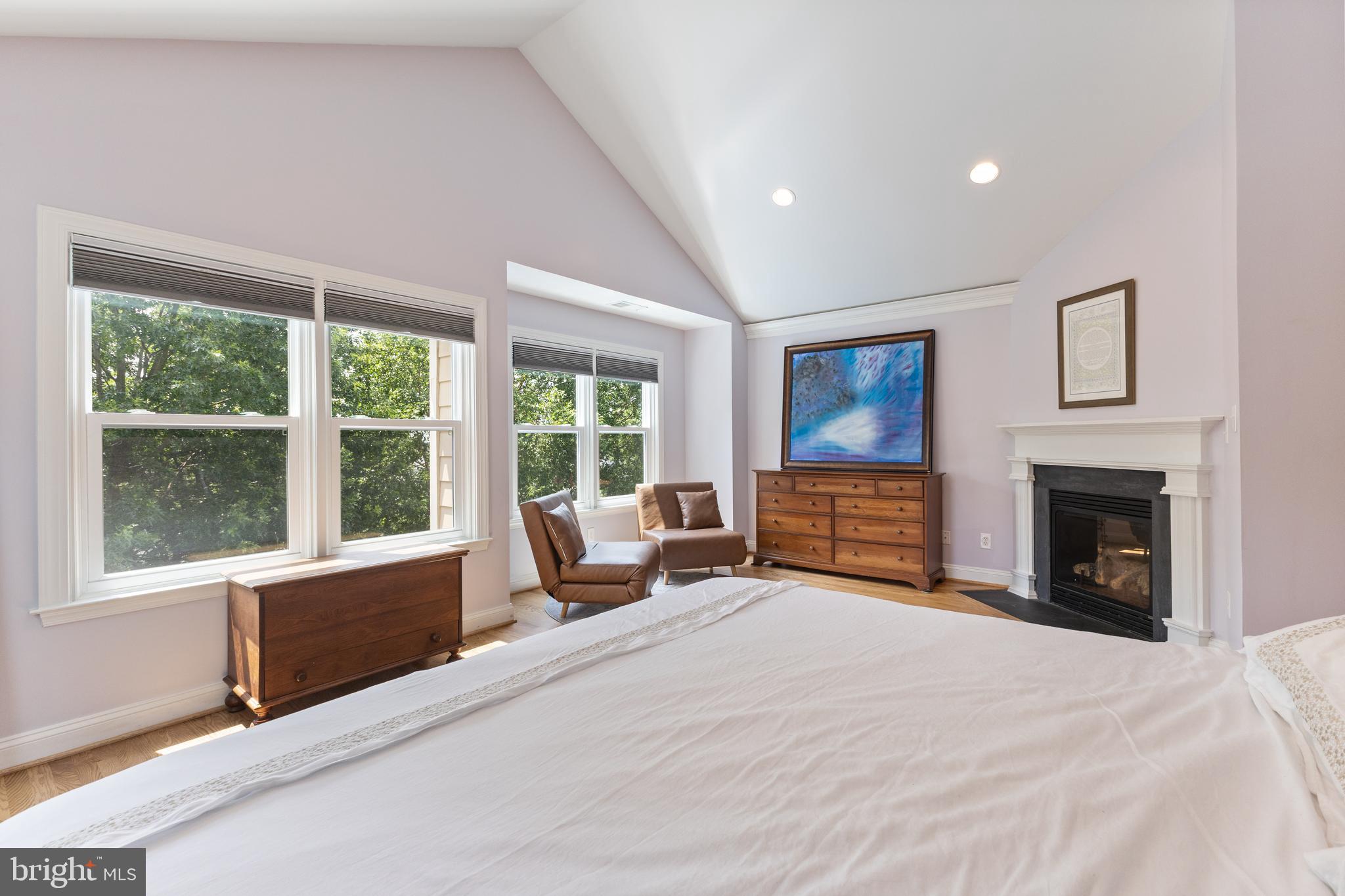 ELLISON HEIGHTS - Residential