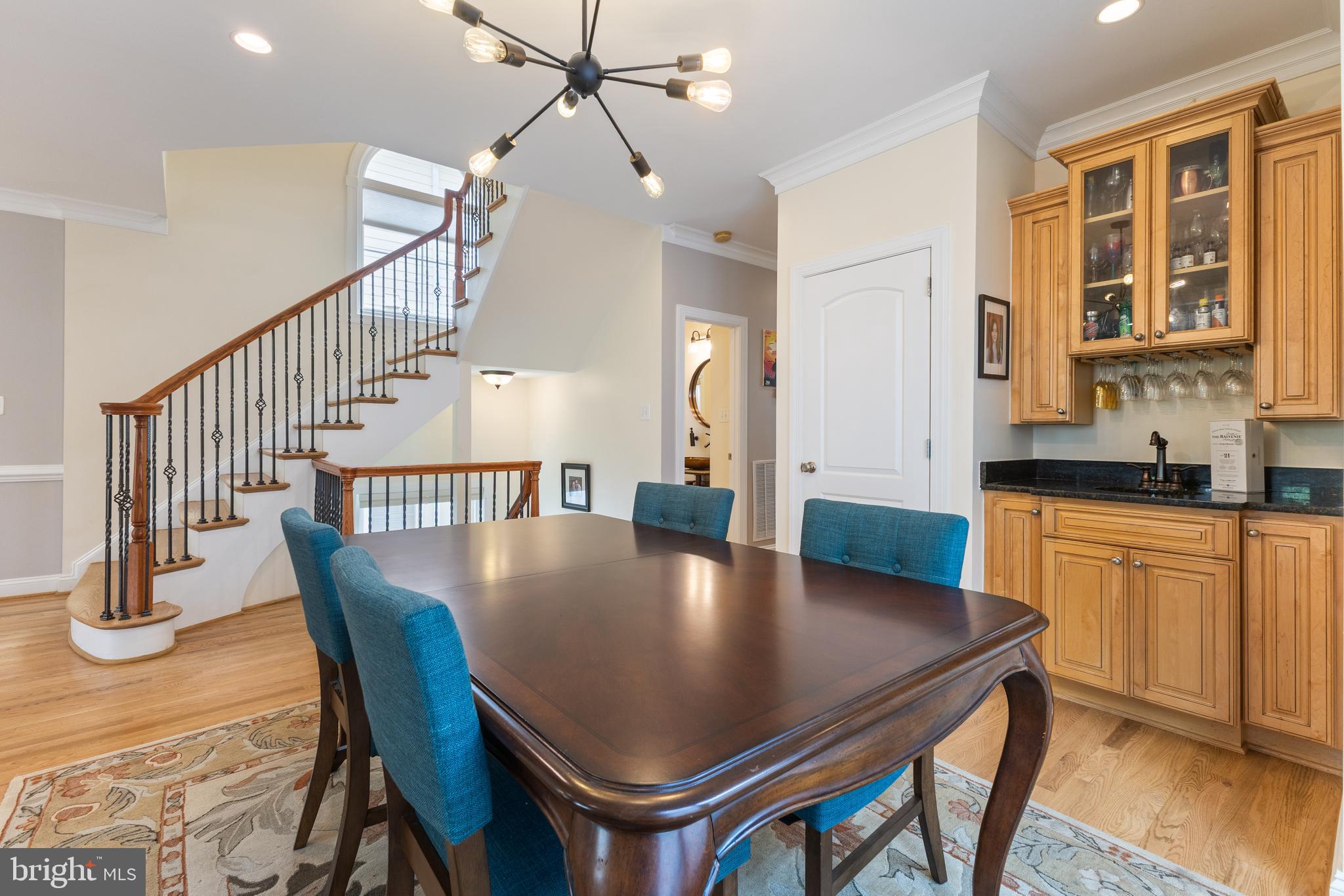 ELLISON HEIGHTS - Residential