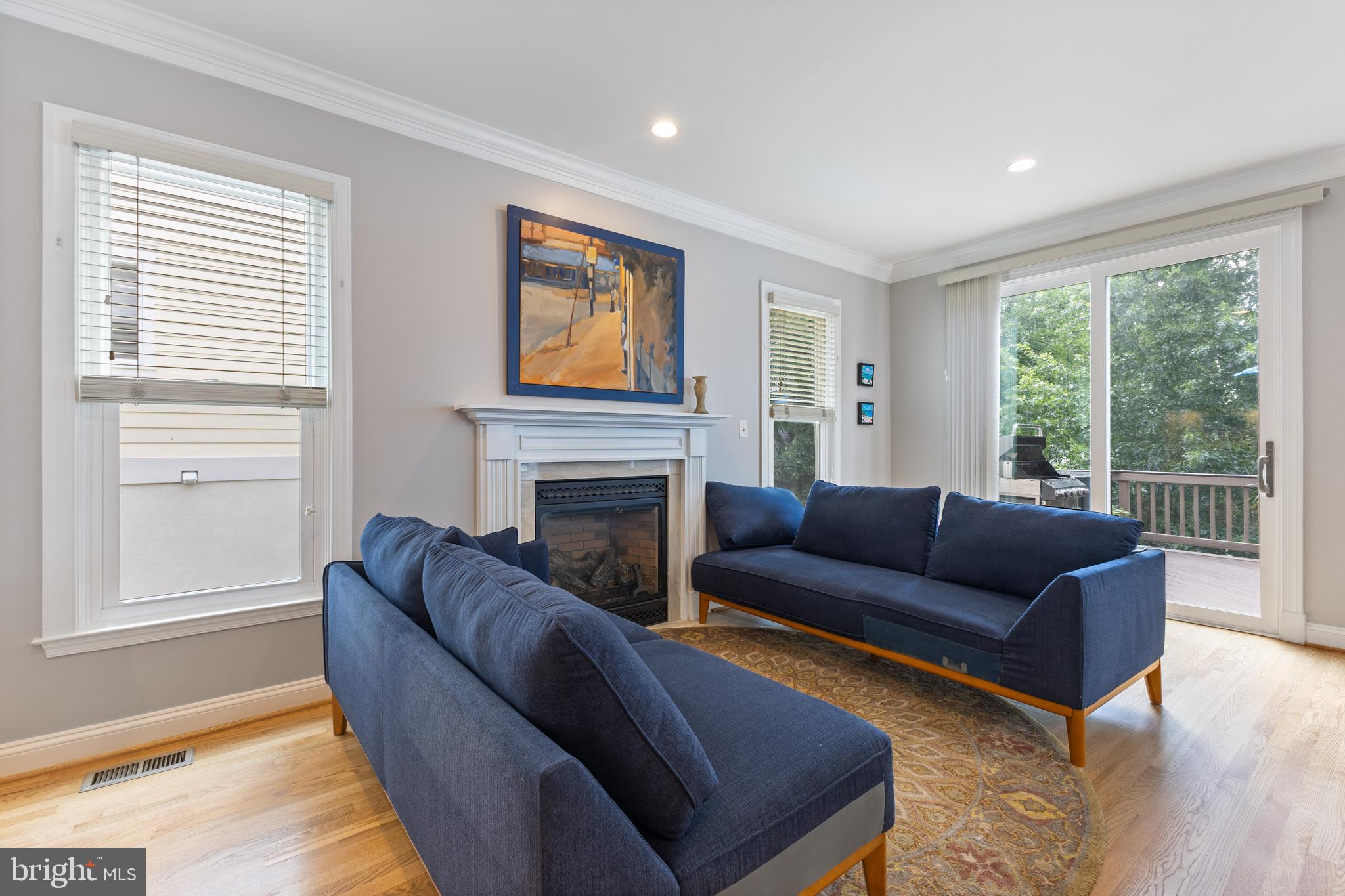 ELLISON HEIGHTS - Residential