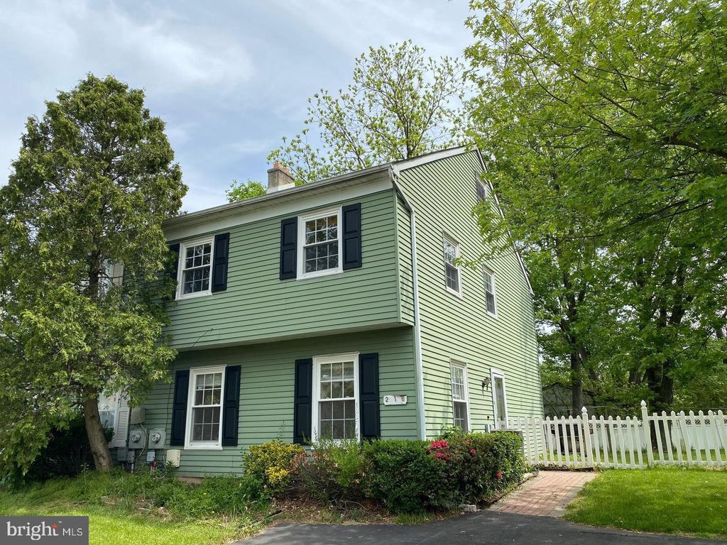 Photo of 216 Cricklewood Circle, LANSDALE, PA 19446 (MLS # PAMC2157732)