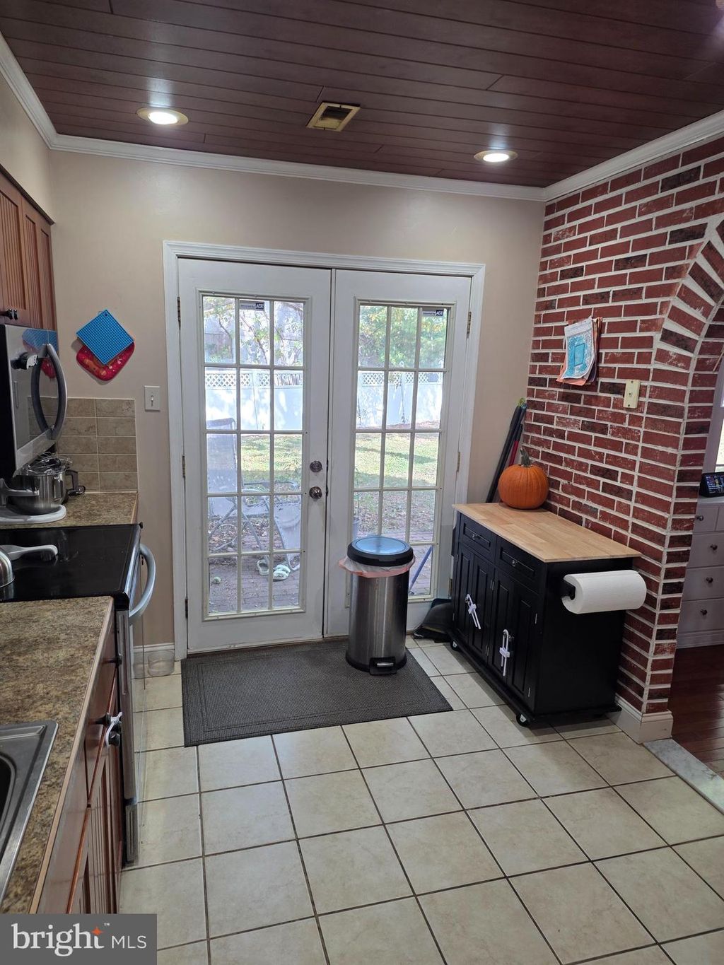 Photo of 216 Cricklewood Circle, LANSDALE, PA 19446 (MLS # PAMC2157732)