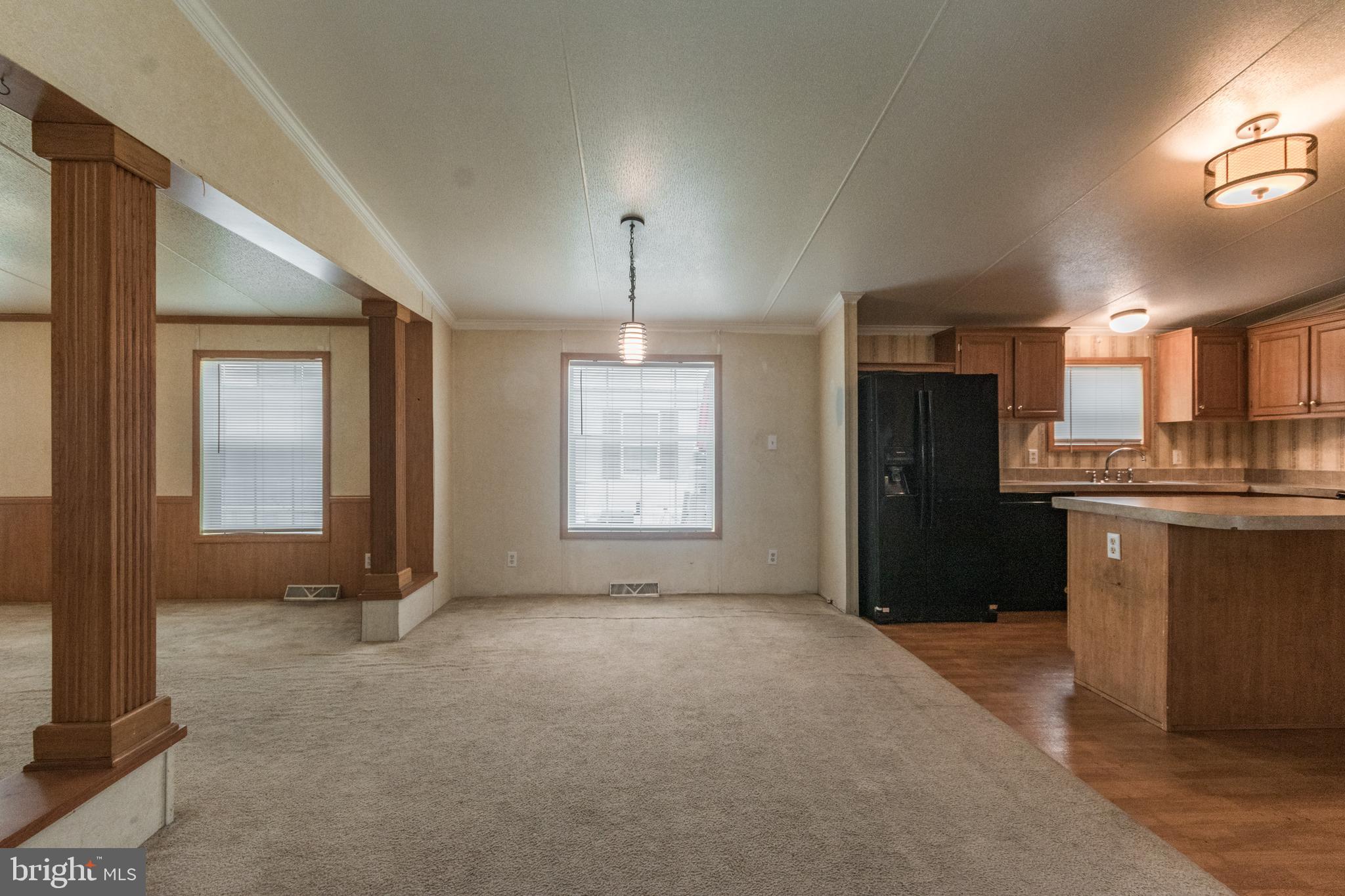 ROYAL CREST ESTATES - Residential