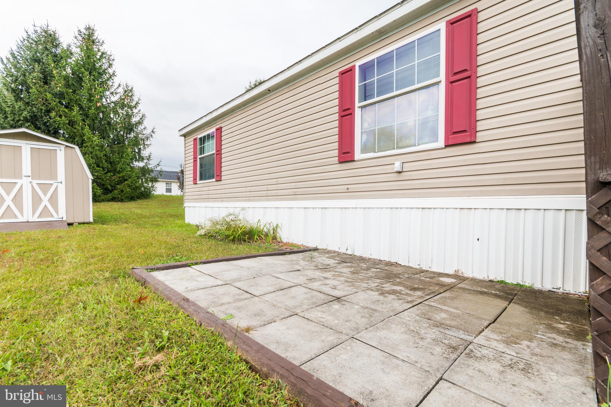 ROYAL CREST ESTATES - Residential