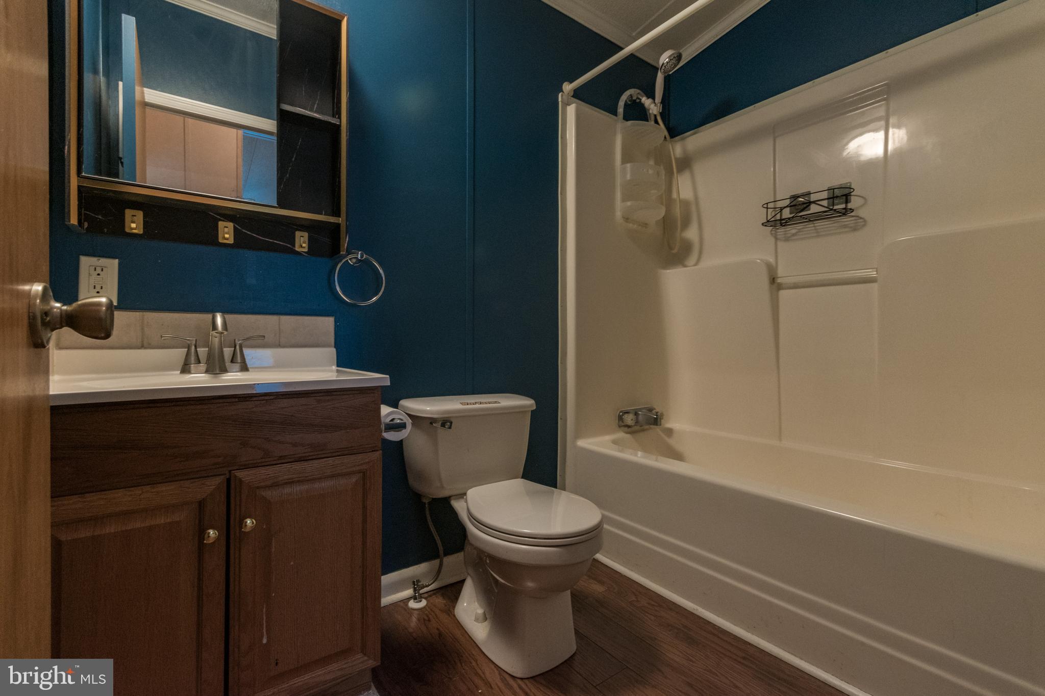 ROYAL CREST ESTATES - Residential