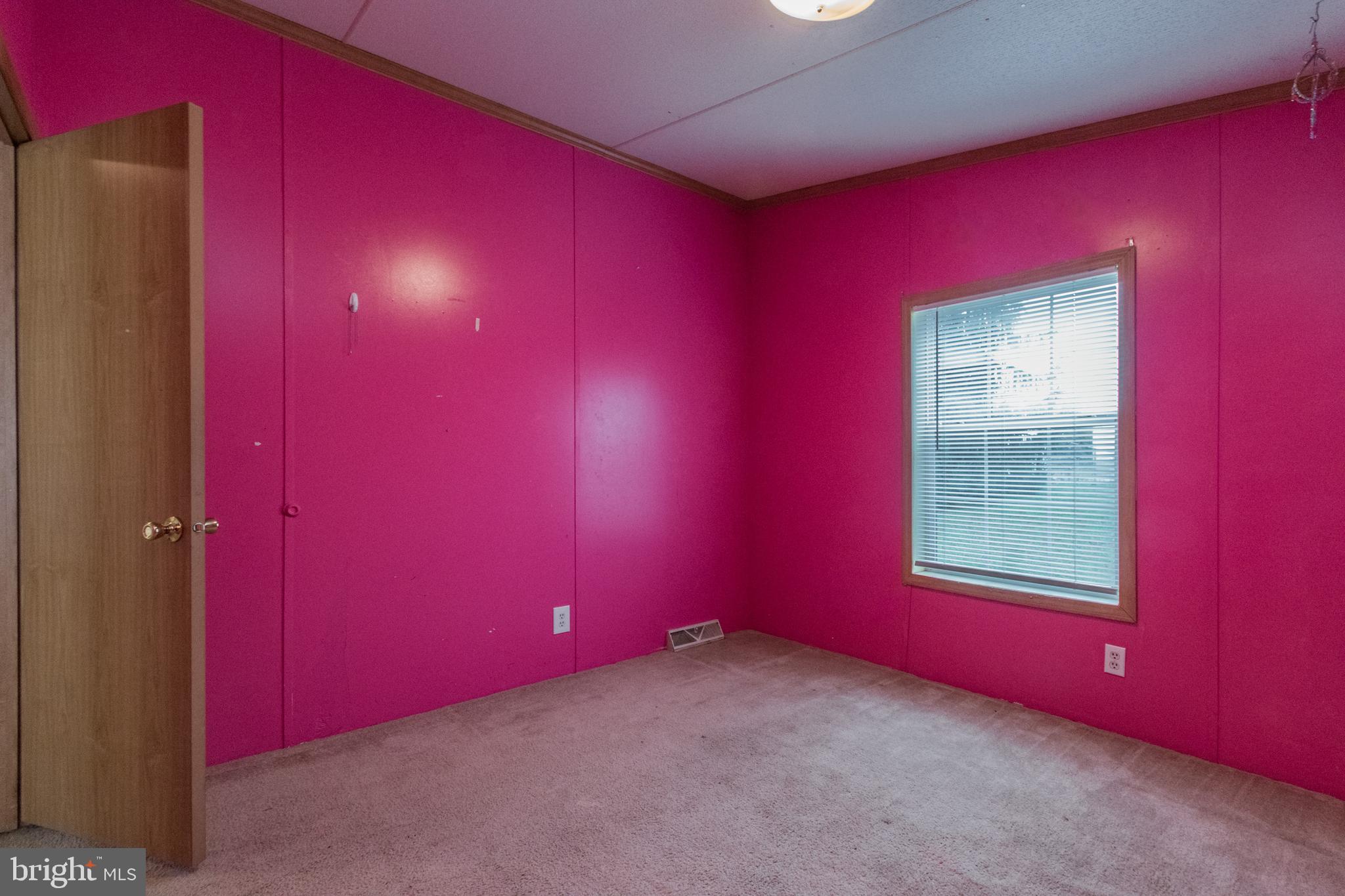 ROYAL CREST ESTATES - Residential