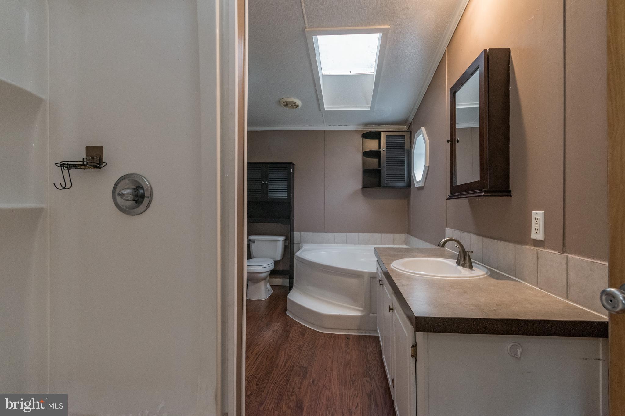 ROYAL CREST ESTATES - Residential