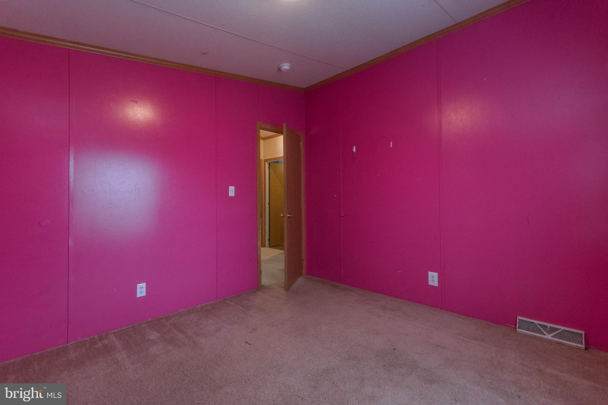 ROYAL CREST ESTATES - Residential