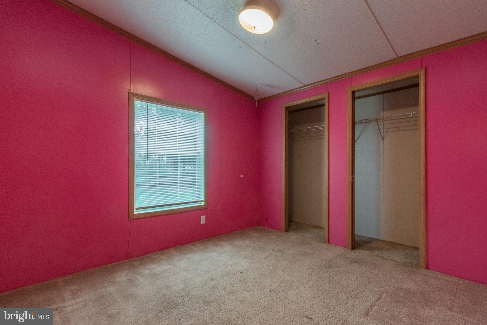 ROYAL CREST ESTATES - Residential