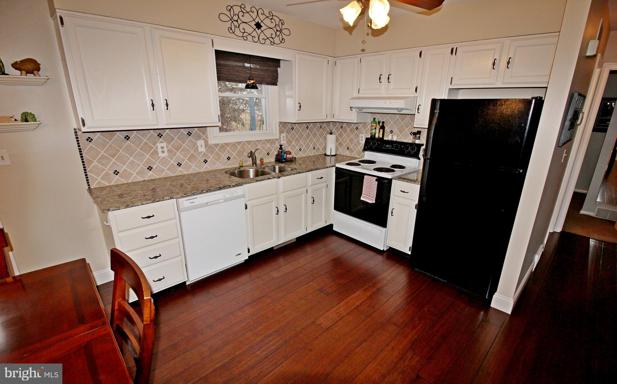 HEMPFIELD GREEN - Residential