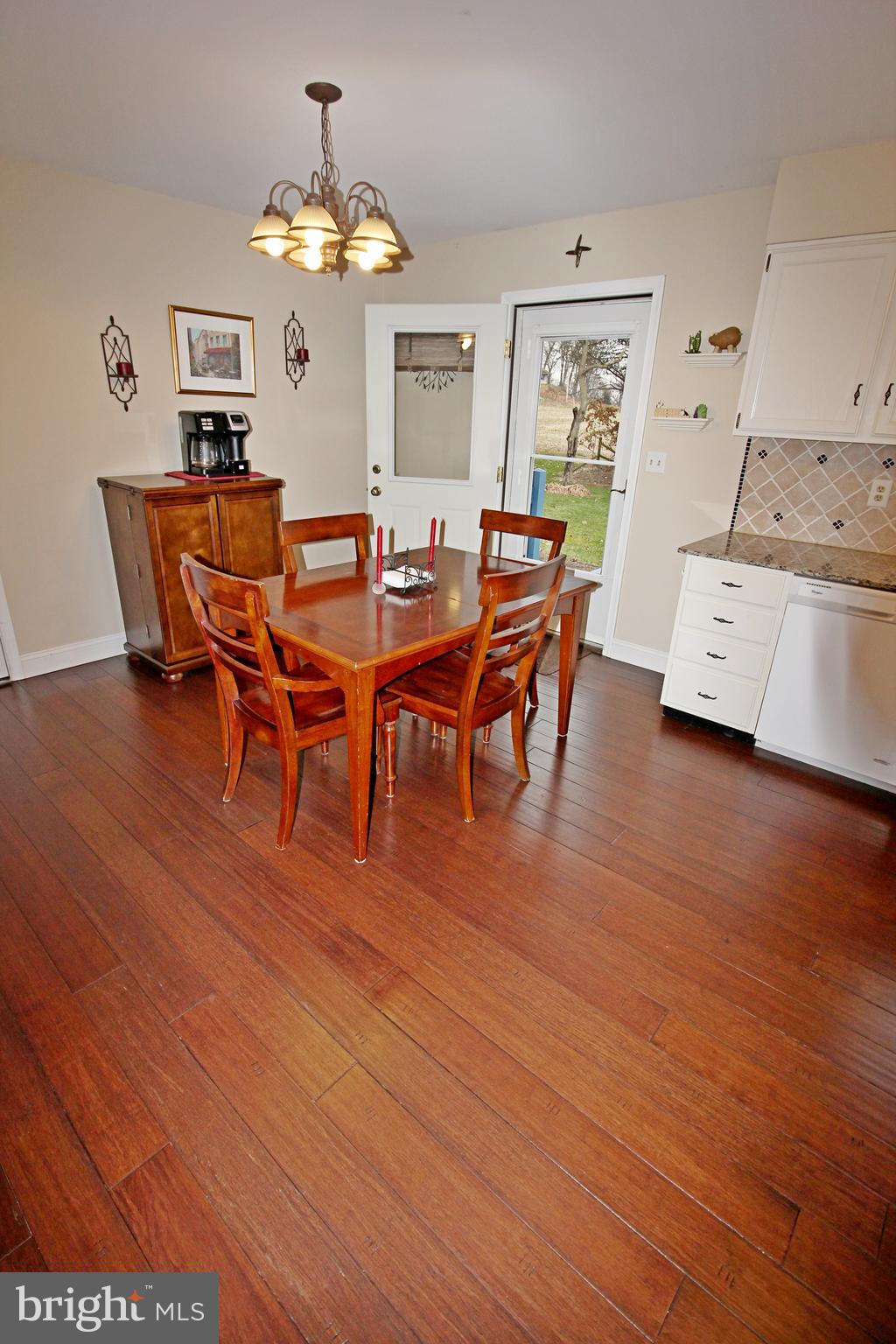 HEMPFIELD GREEN - Residential