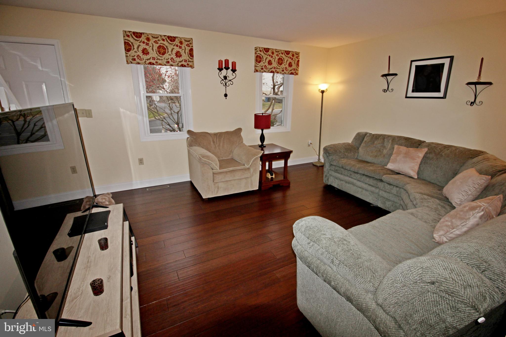 HEMPFIELD GREEN - Residential