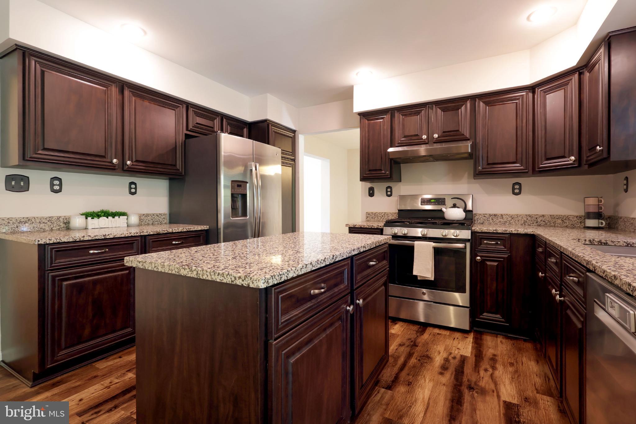 INDEPENDENCE PLACE - Residential