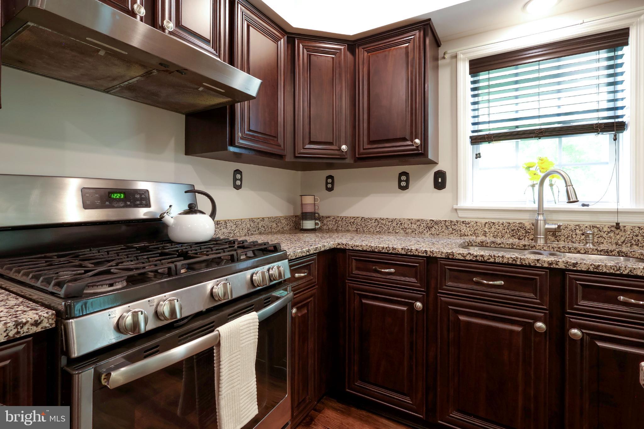 INDEPENDENCE PLACE - Residential