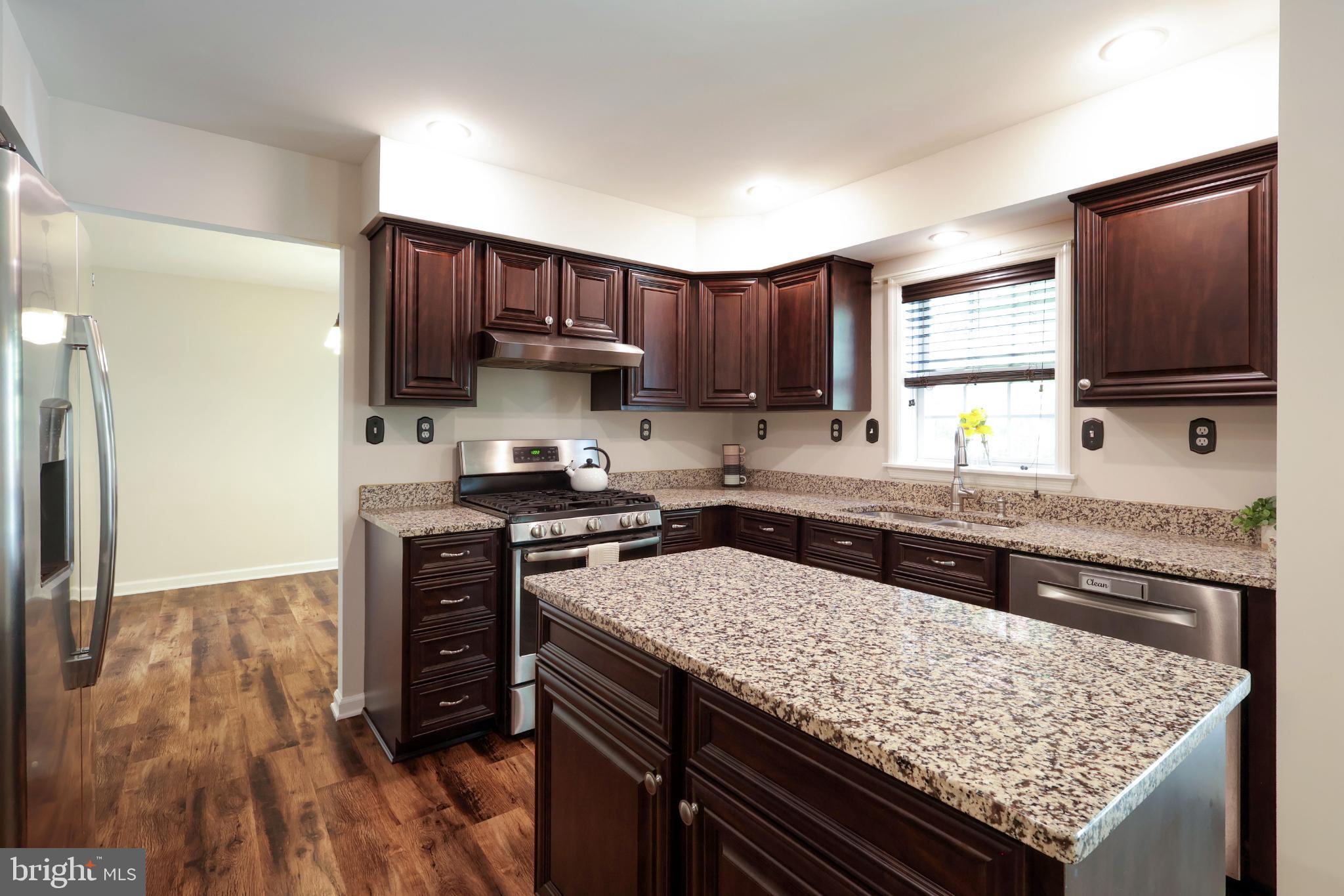 INDEPENDENCE PLACE - Residential