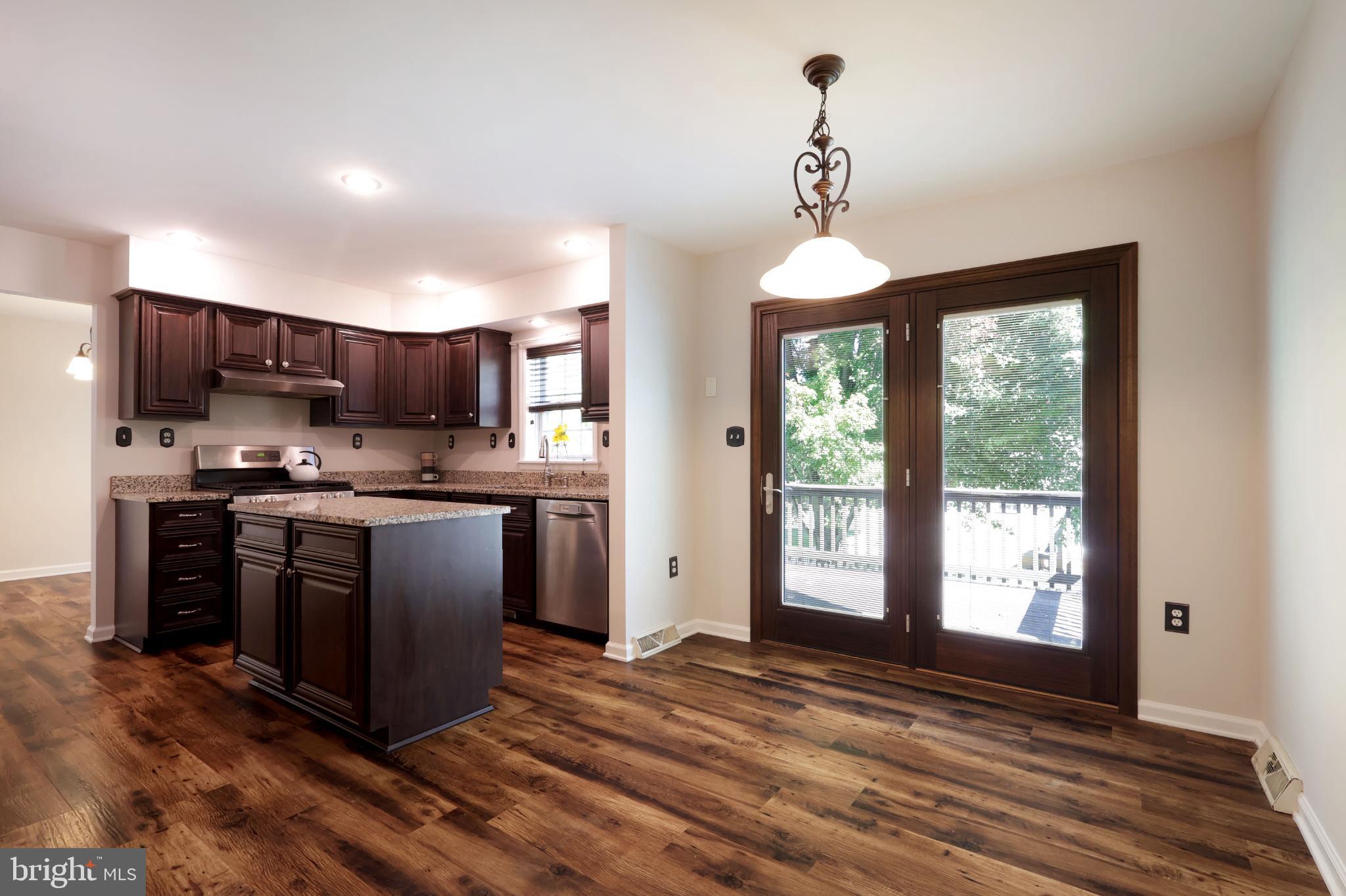 INDEPENDENCE PLACE - Residential