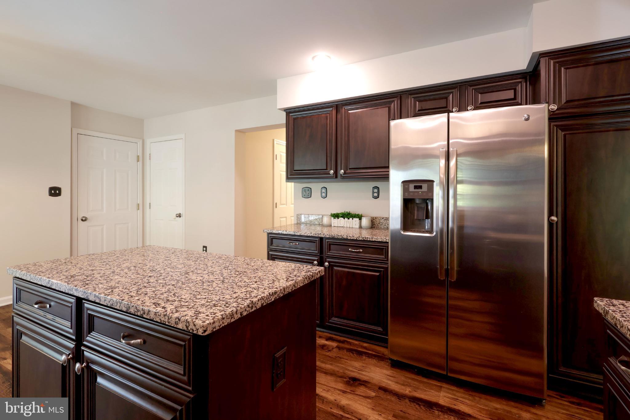 INDEPENDENCE PLACE - Residential