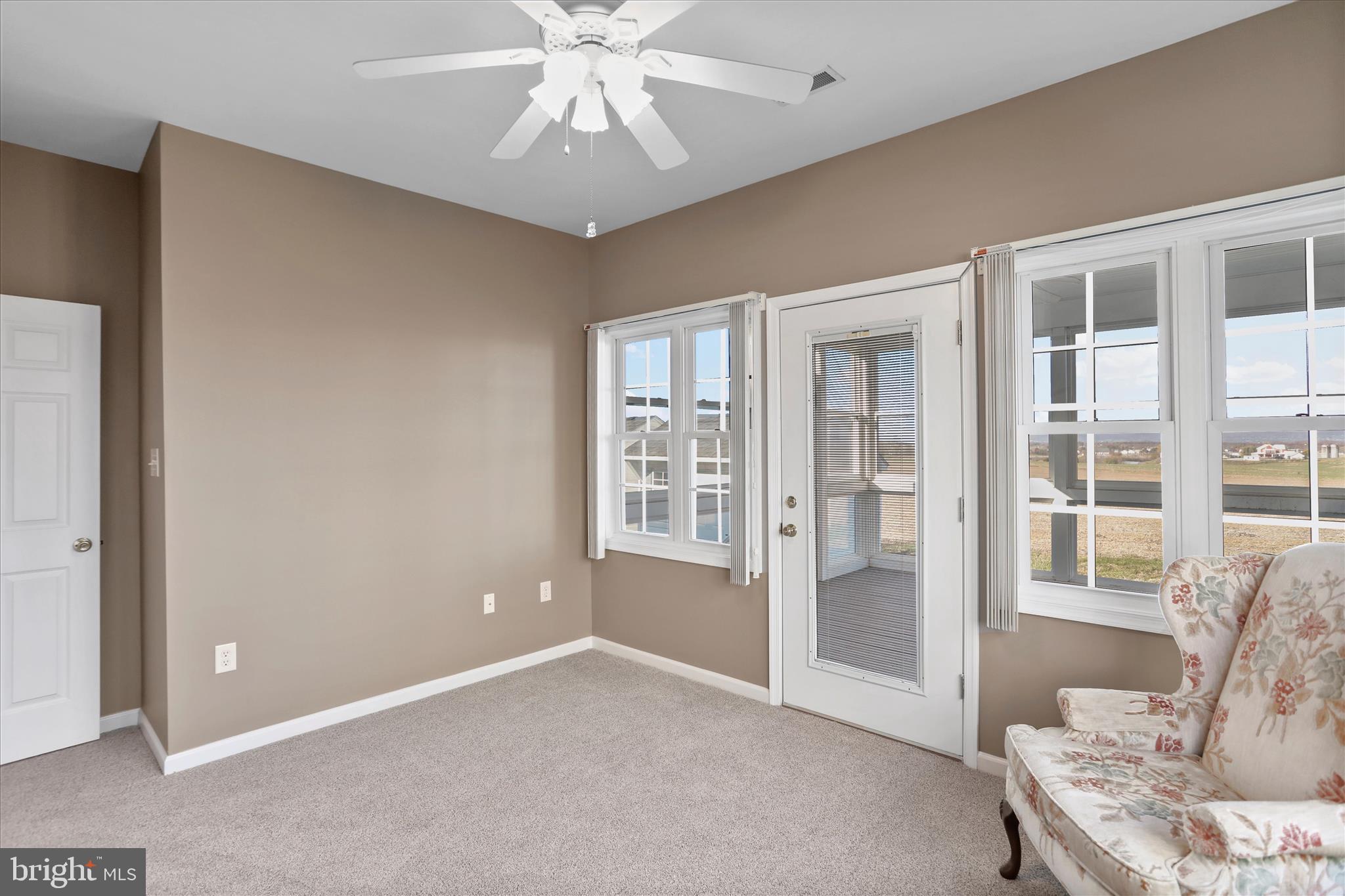 TWIN RIDGE - Residential