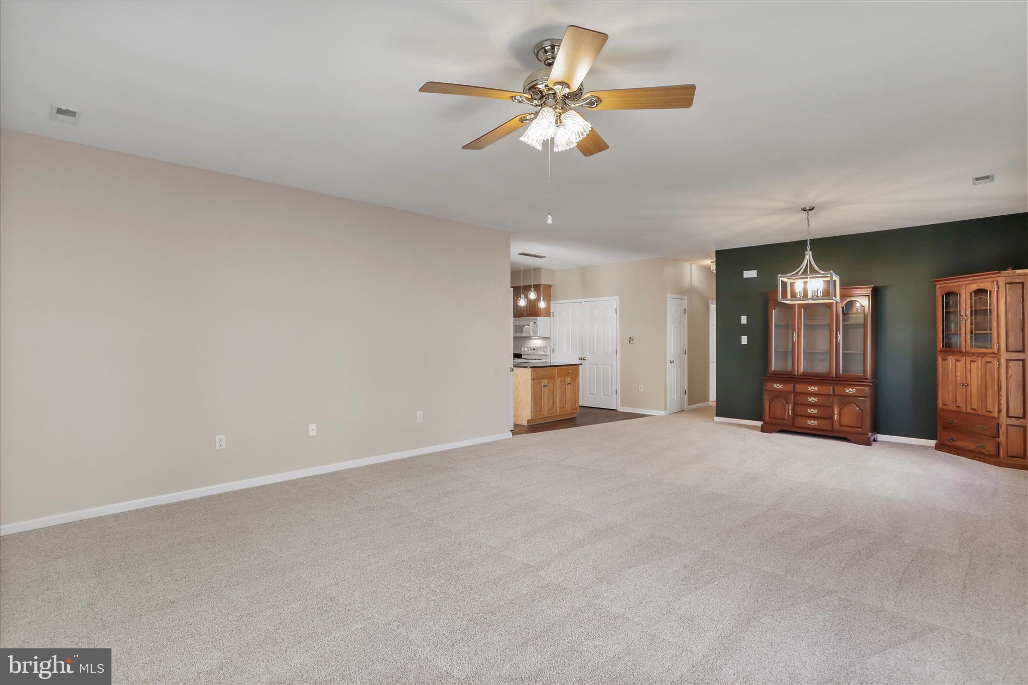 TWIN RIDGE - Residential