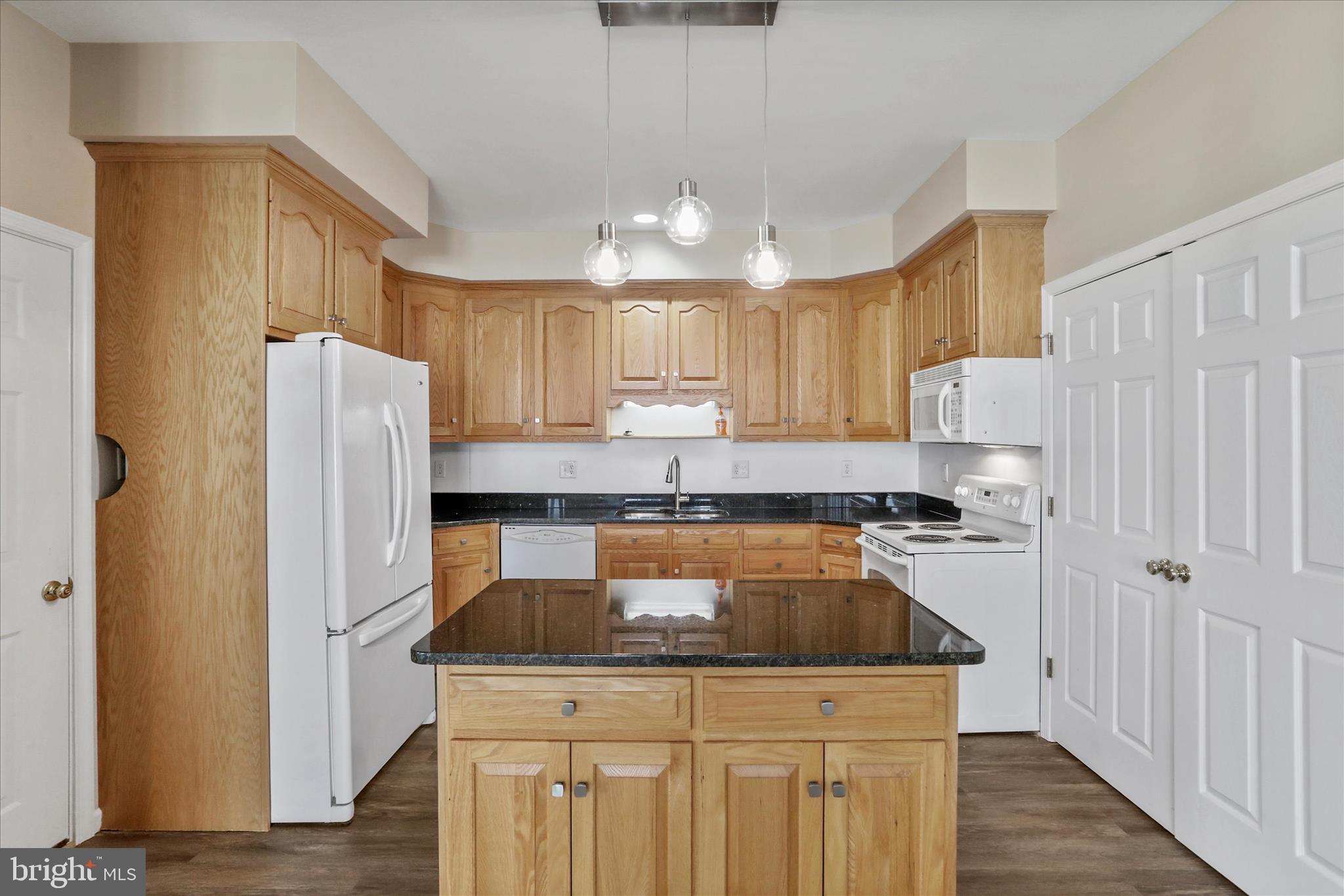 TWIN RIDGE - Residential