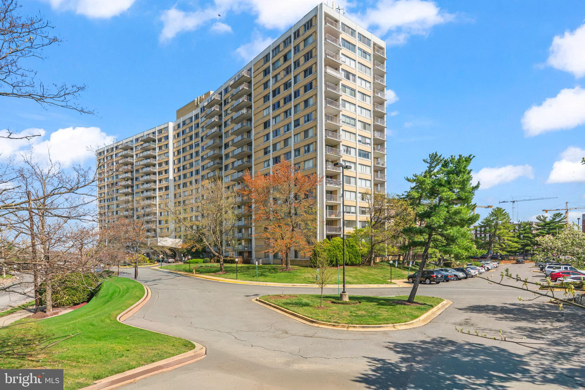 THE FOUNTAINS - Residential