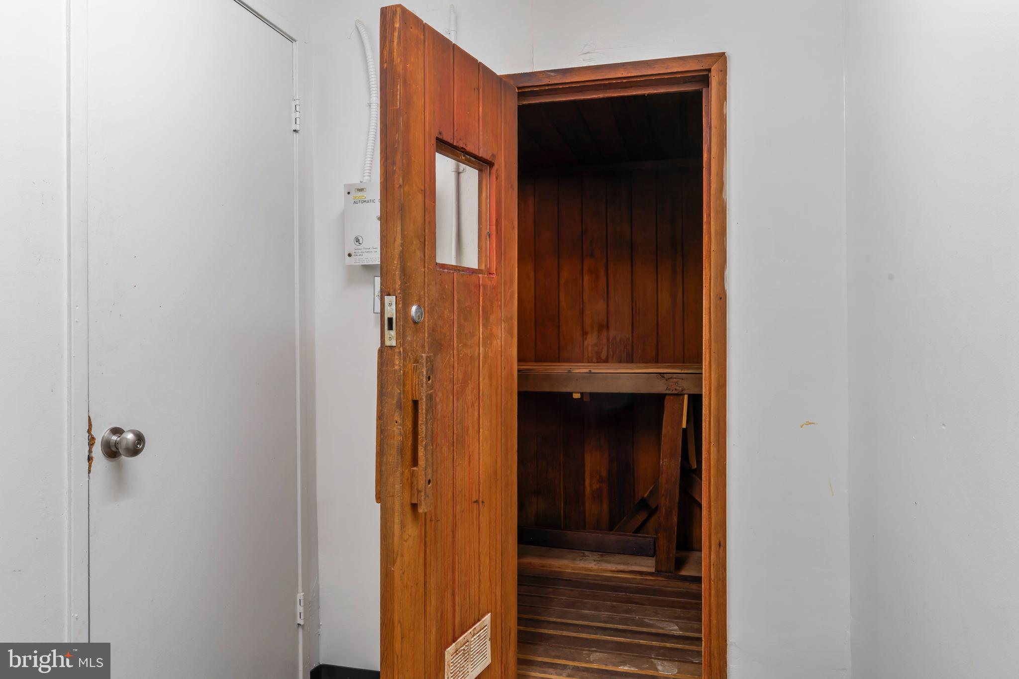 THE FOUNTAINS - Residential