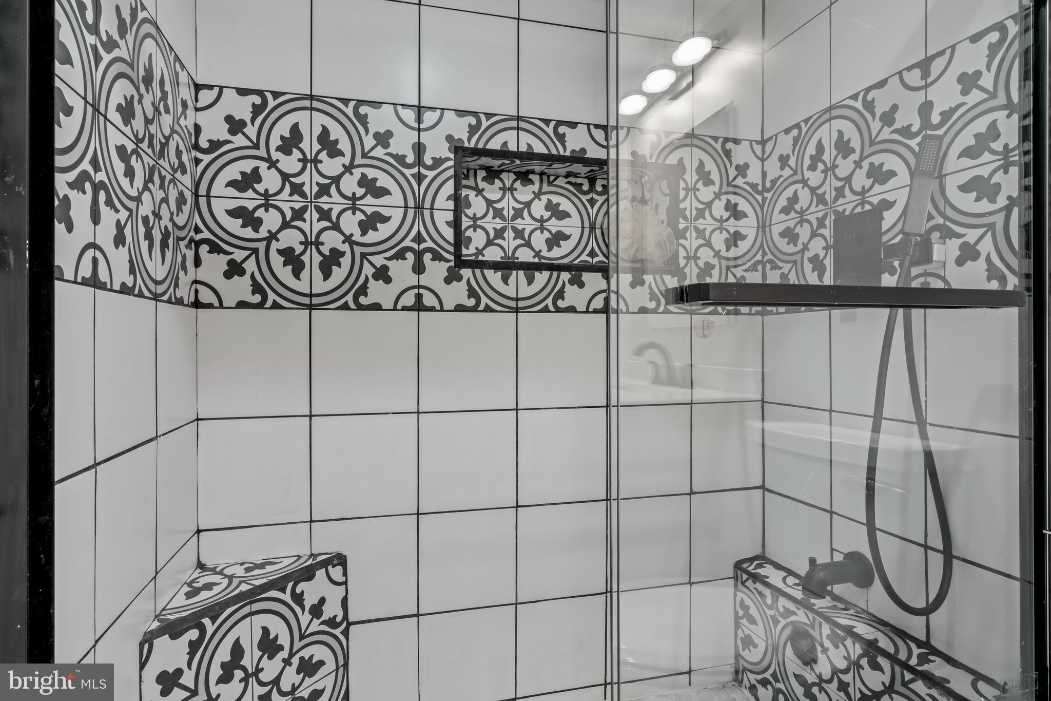 THE FOUNTAINS - Residential