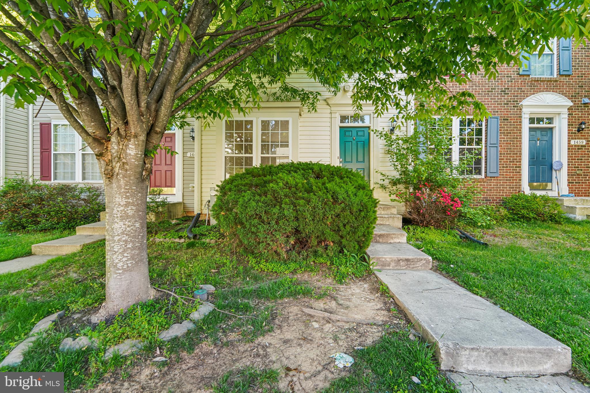 VILLAGES OF DORCHESTER - Residential