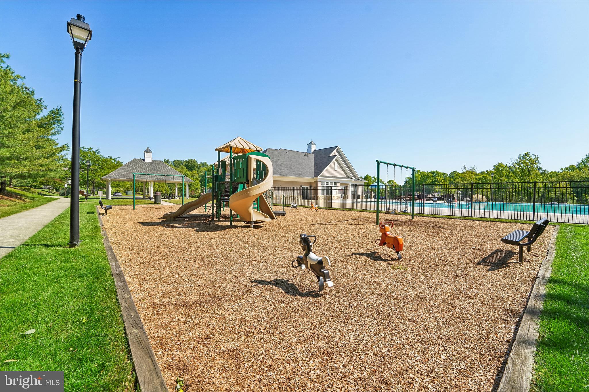 VILLAGES OF DORCHESTER - Residential