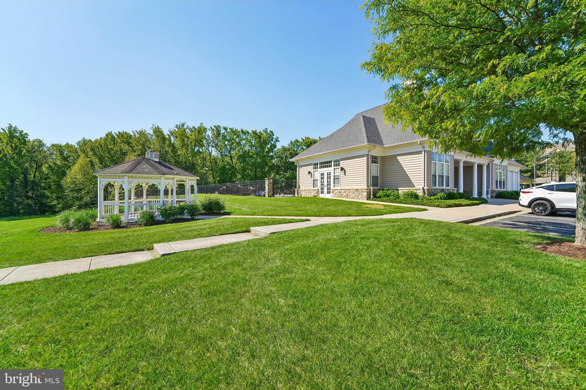 VILLAGES OF DORCHESTER - Residential