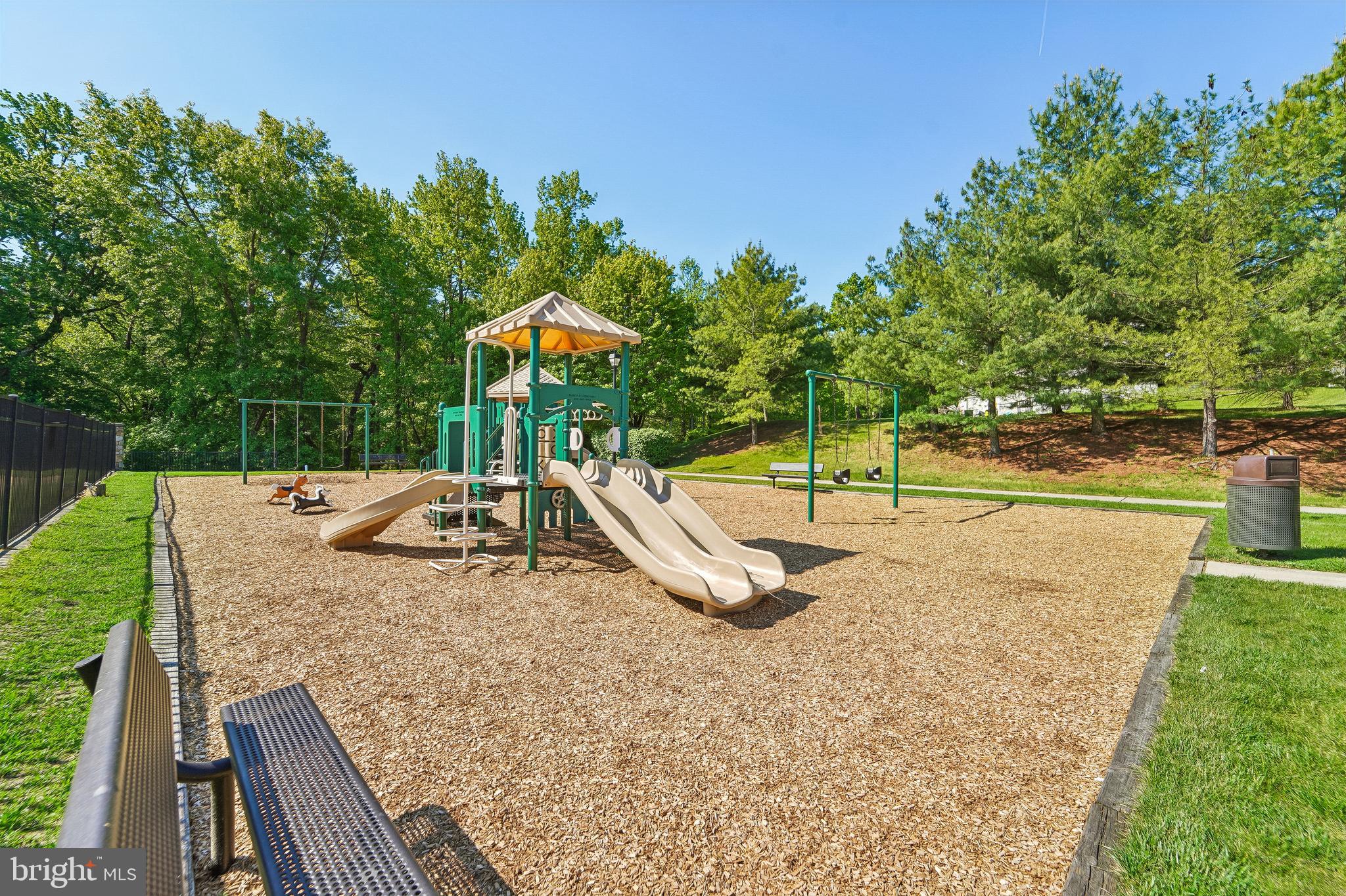 VILLAGES OF DORCHESTER - Residential