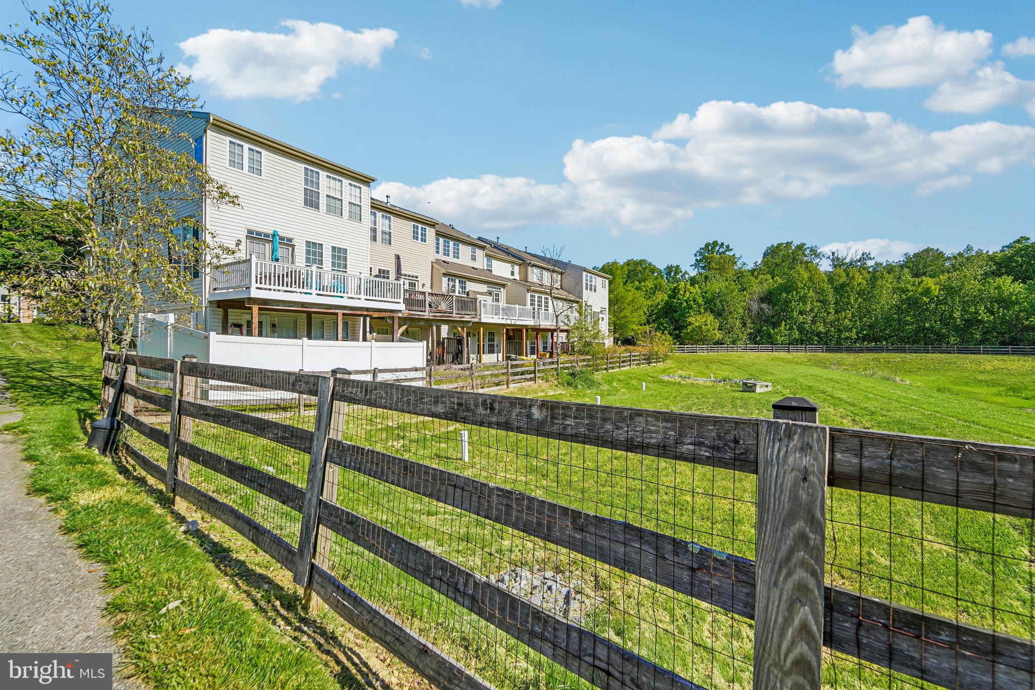 VILLAGES OF DORCHESTER - Residential