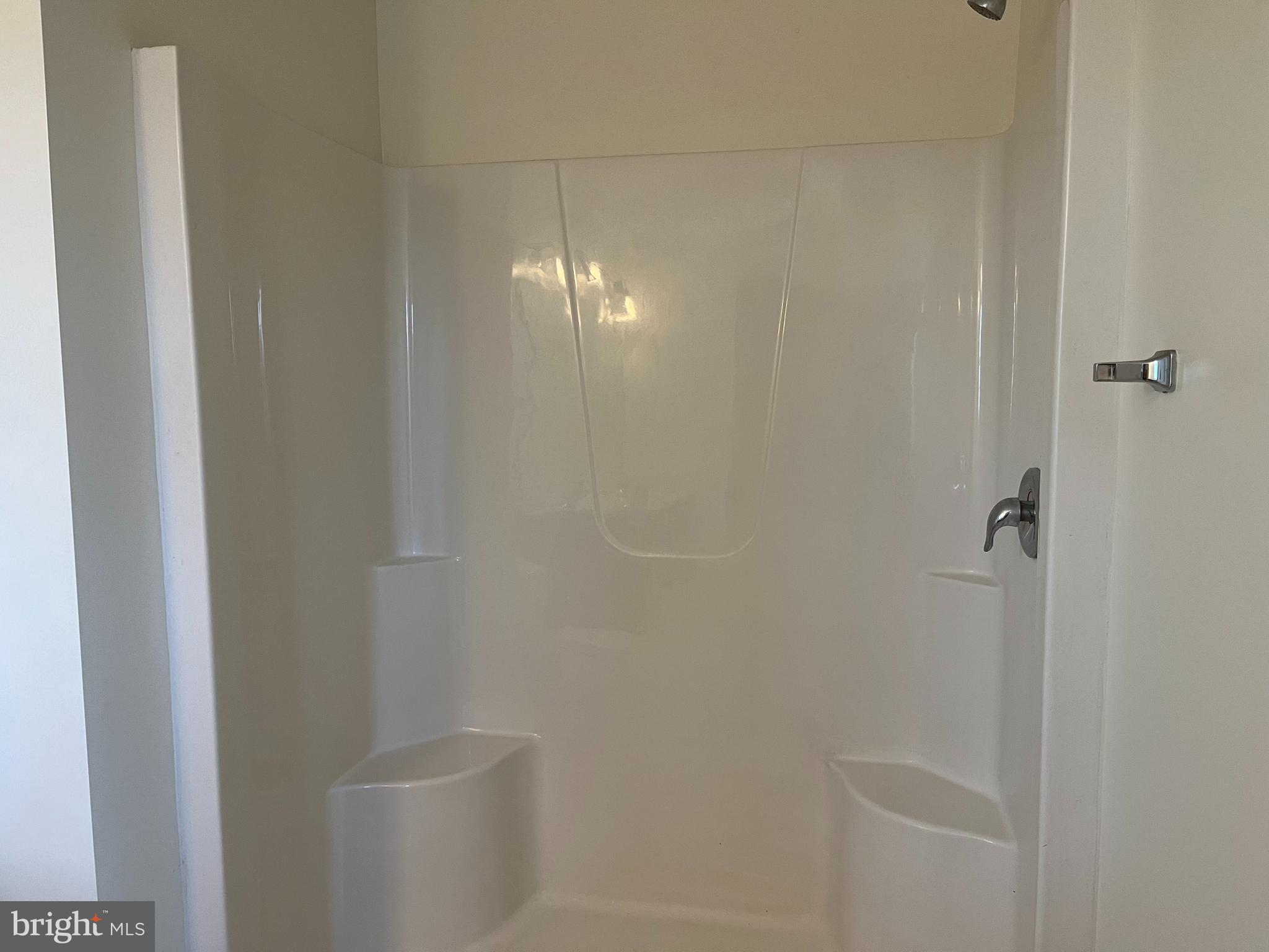 HAMMONDS MILL - Residential Lease