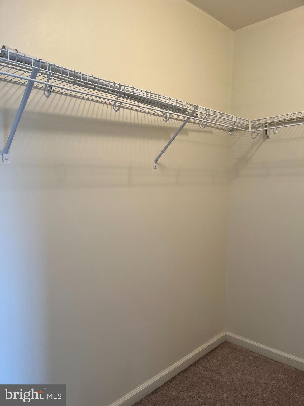 HAMMONDS MILL - Residential Lease