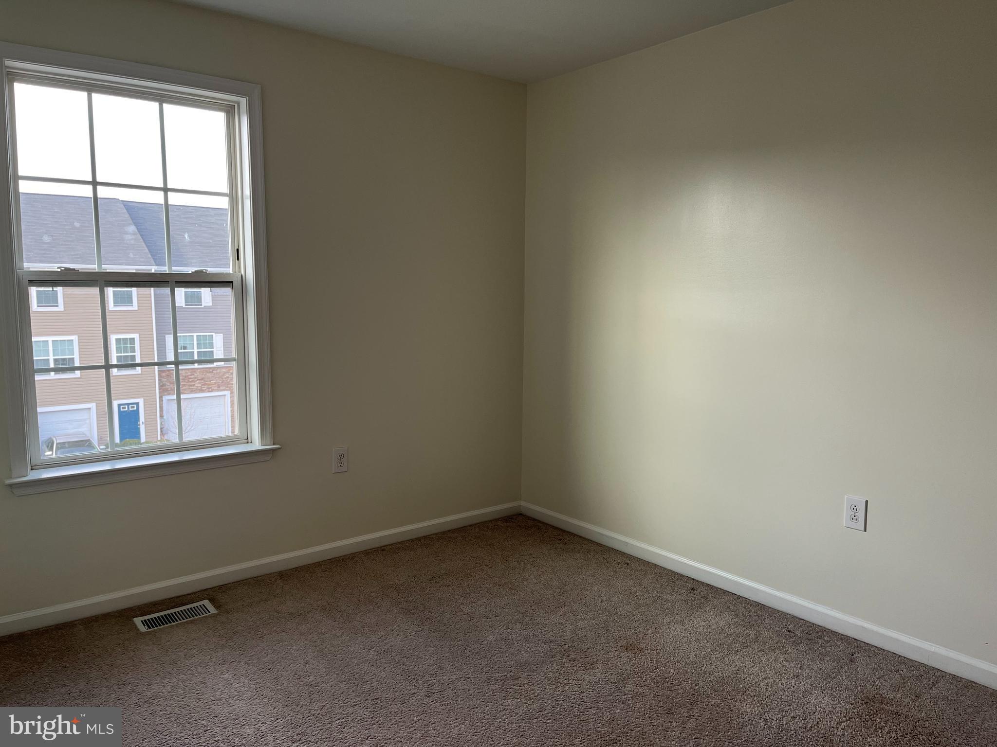 HAMMONDS MILL - Residential Lease