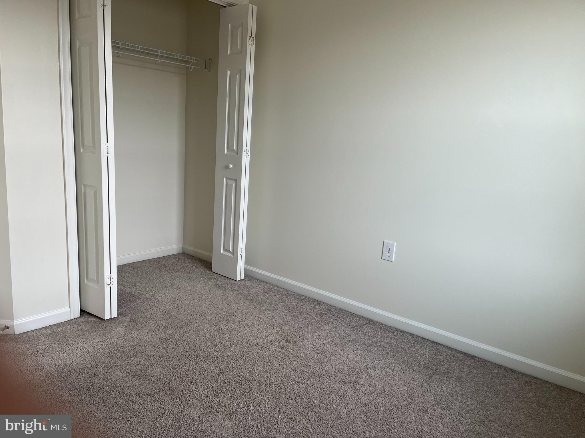 HAMMONDS MILL - Residential Lease