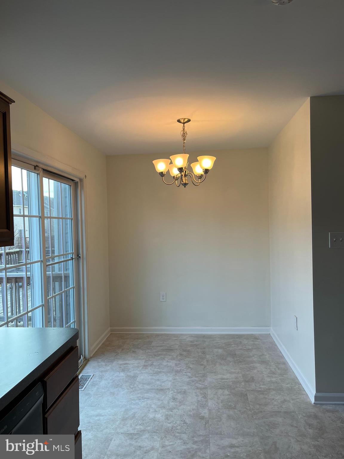 HAMMONDS MILL - Residential Lease