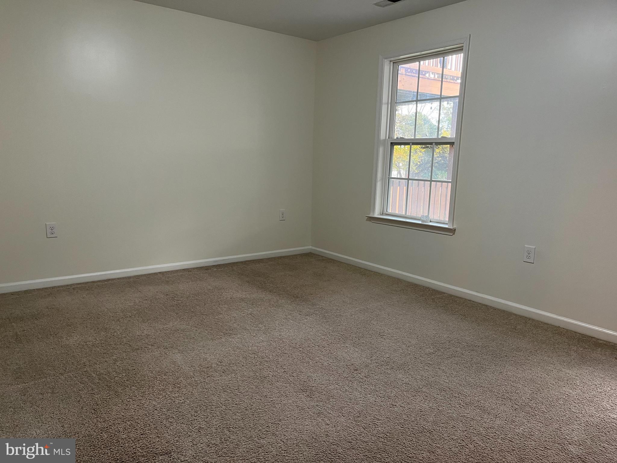 HAMMONDS MILL - Residential Lease