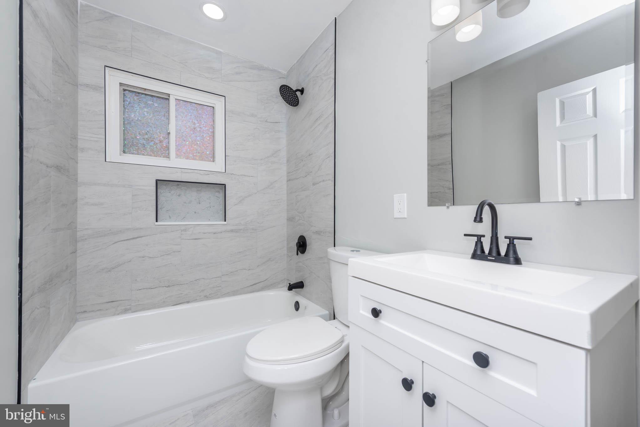 CAMPFIELD GARDENS - Residential