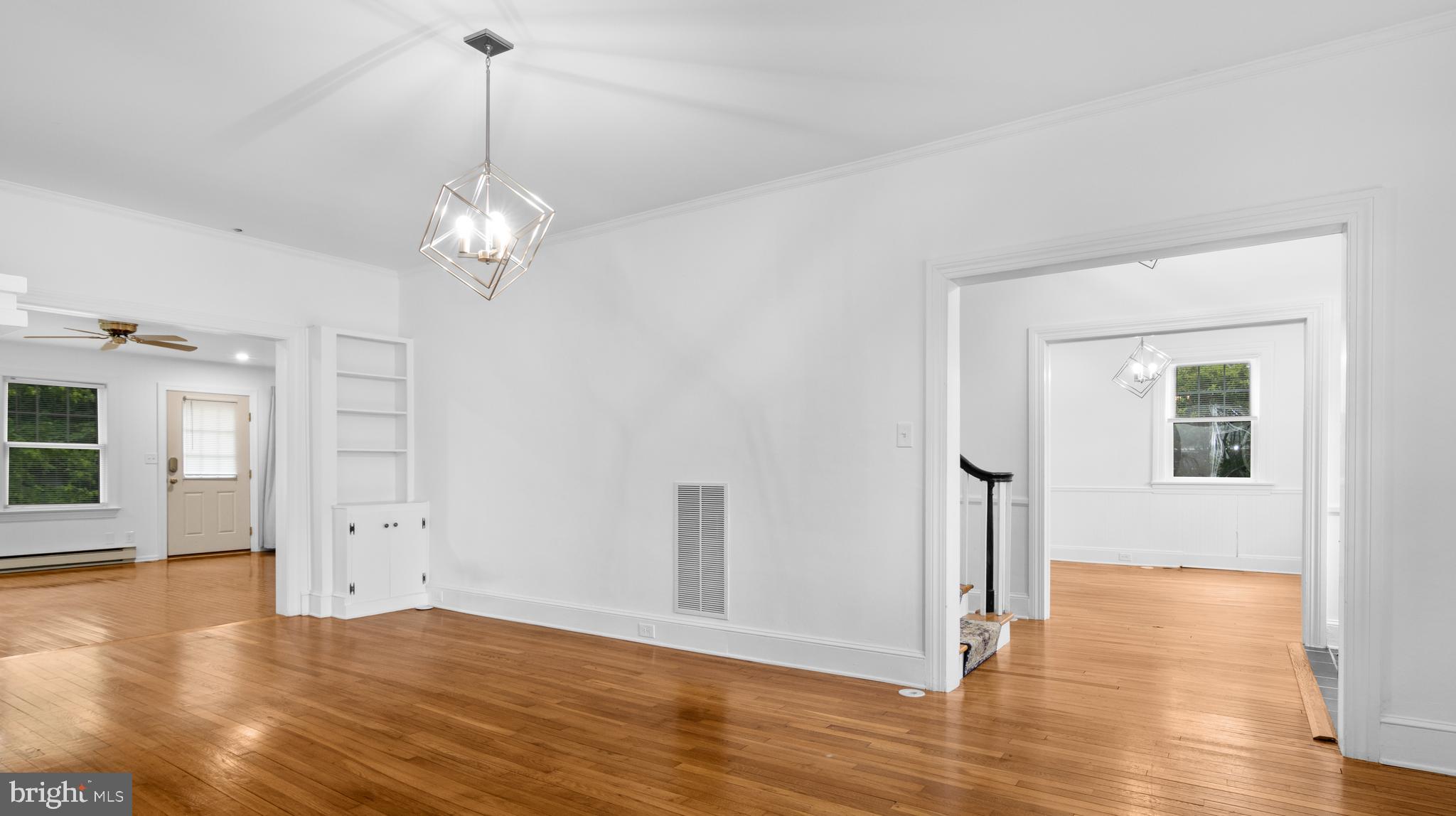 DOWNTOWN EASTON - Residential Lease