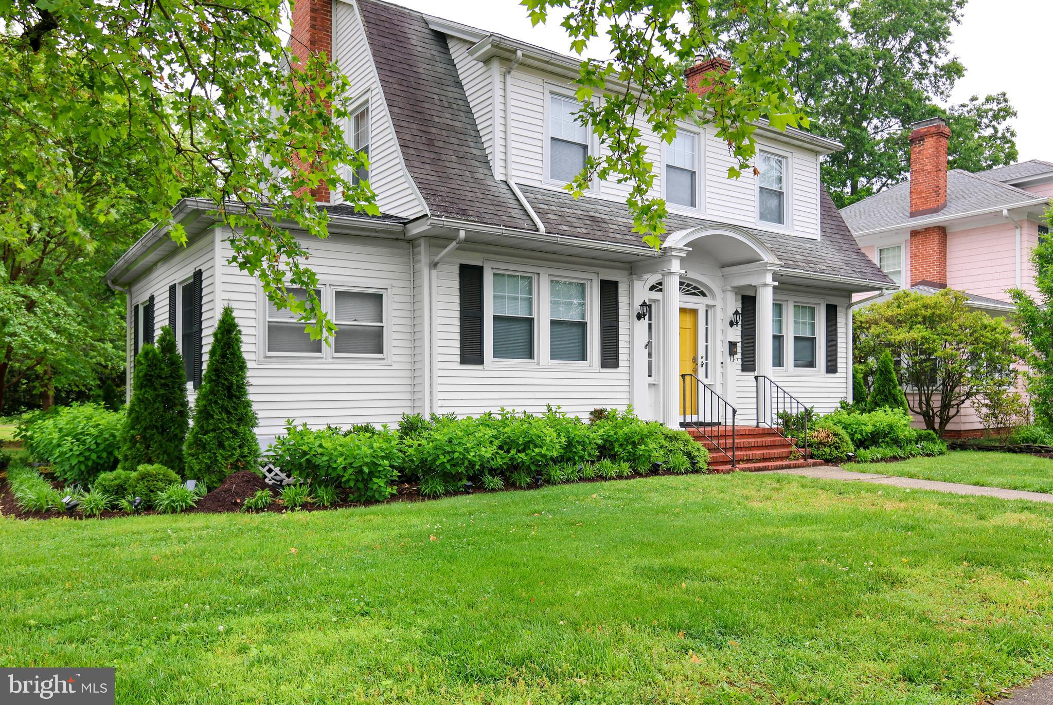 DOWNTOWN EASTON - Residential Lease