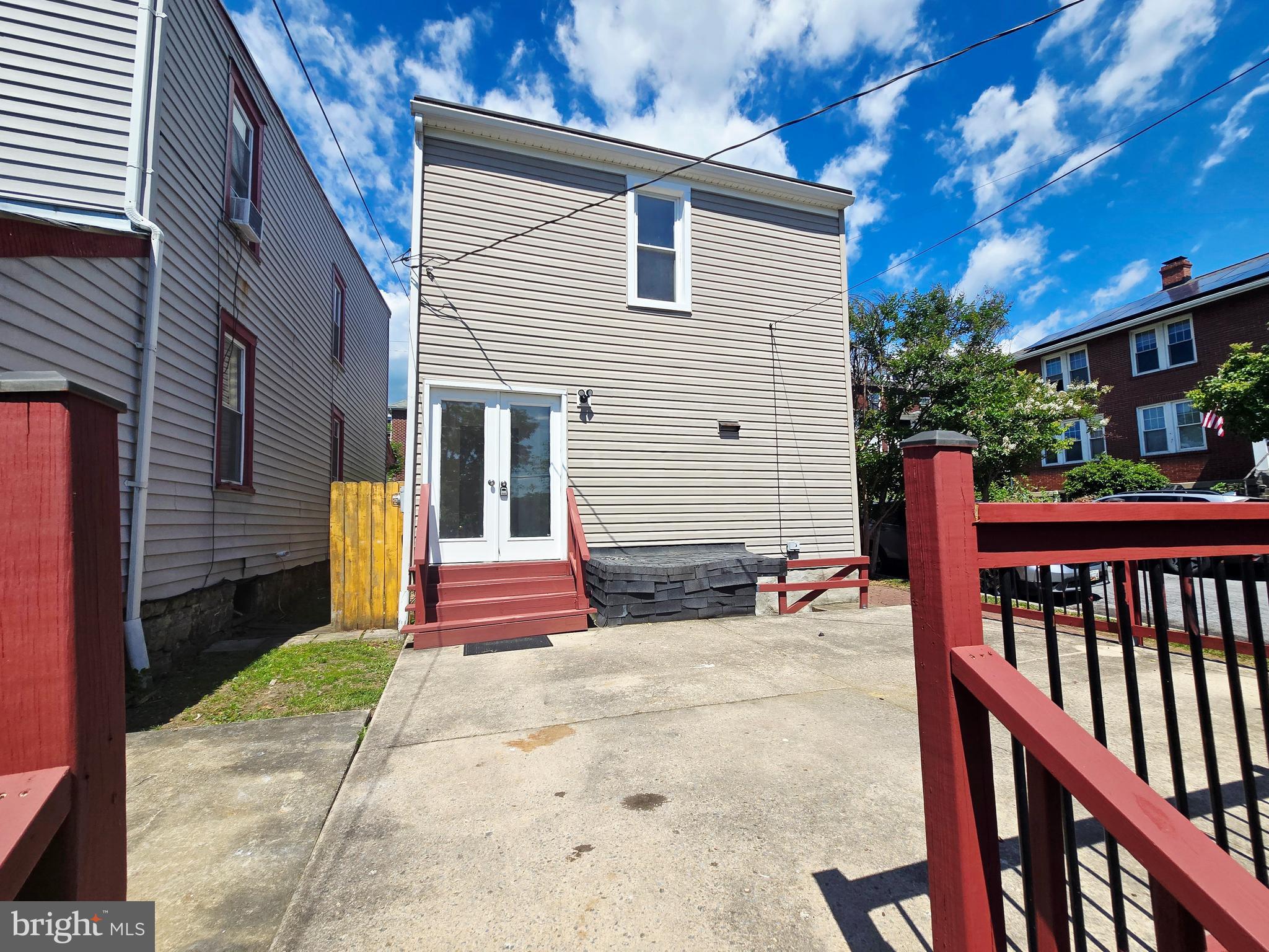229 CARROLL STREET