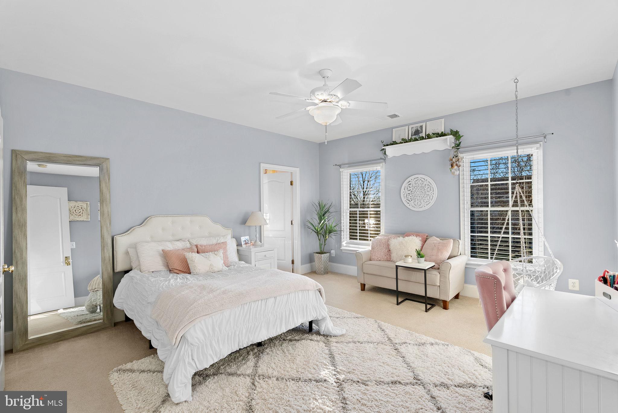 BELMONT COUNTRY CLUB - Residential