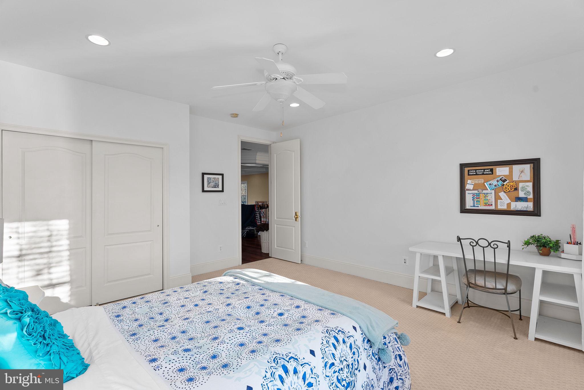 BELMONT COUNTRY CLUB - Residential