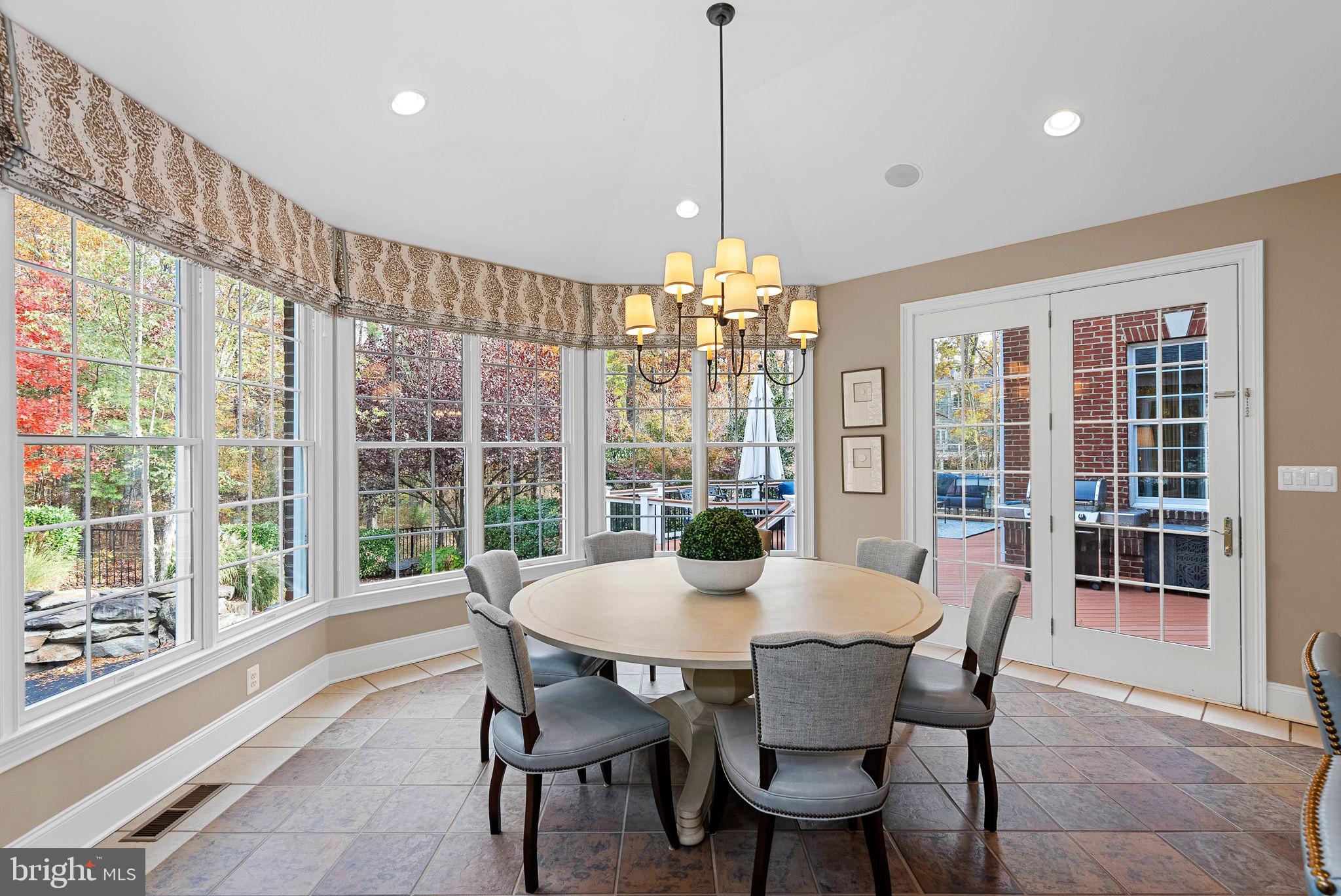 BELMONT COUNTRY CLUB - Residential