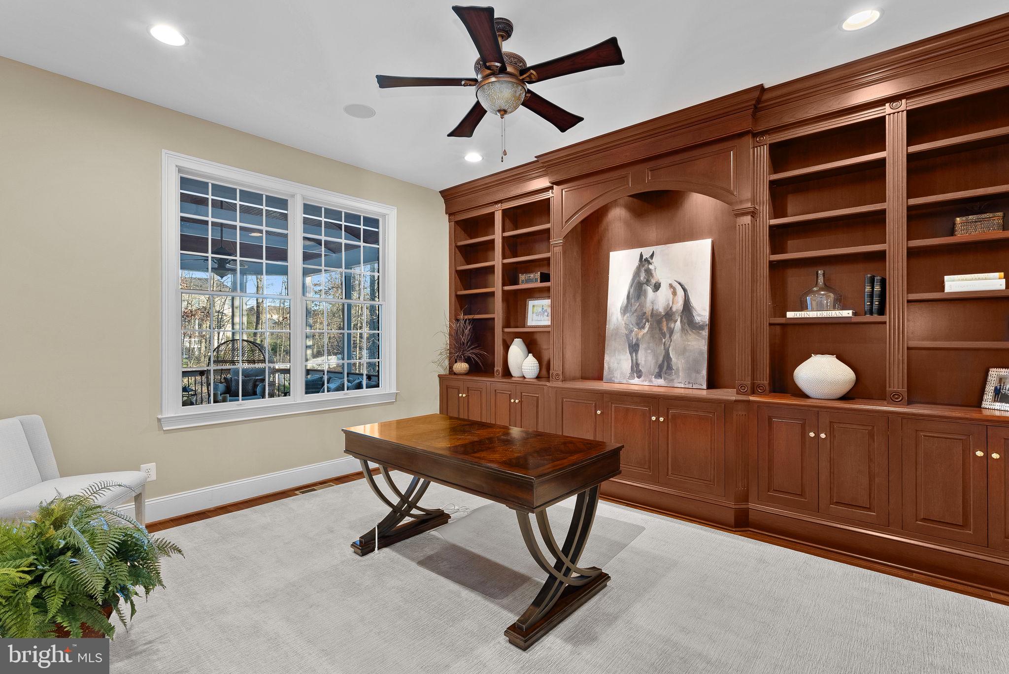 BELMONT COUNTRY CLUB - Residential